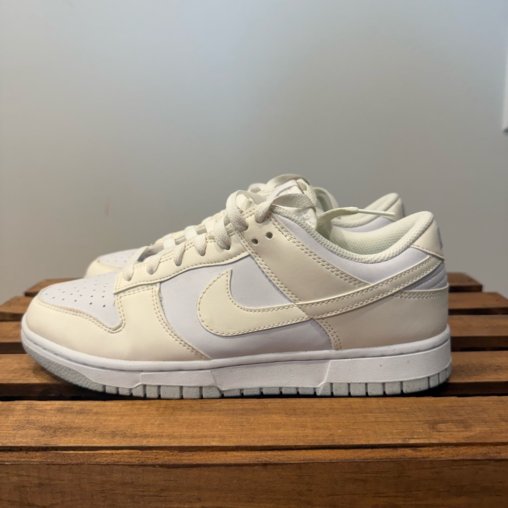 Nike Off-White Low-Top Sneakers